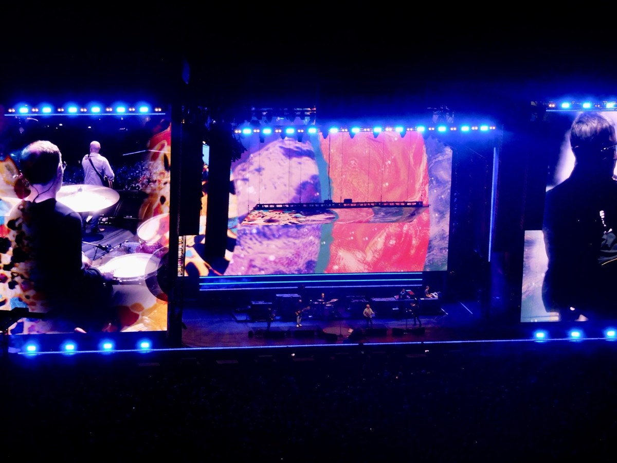 Oasis returns to the Meadowlands in triumphant&nbsp;reunion